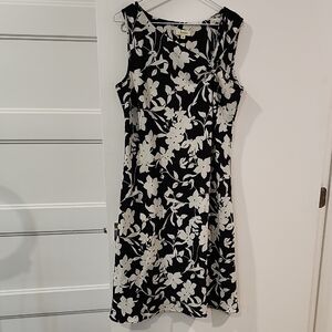 Jessica Black and White Floral Midi Dress